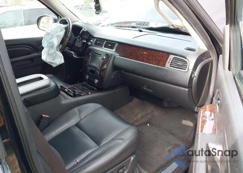 2014 GMC Yukon Denali z USA, uszkodzony, nr VIN 1GKS1EEF7ER128355